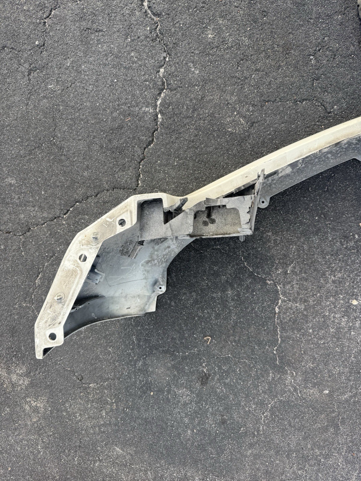 Bentley Mulsanne Lower Front Bumper Cover 3Y0807152 OEM