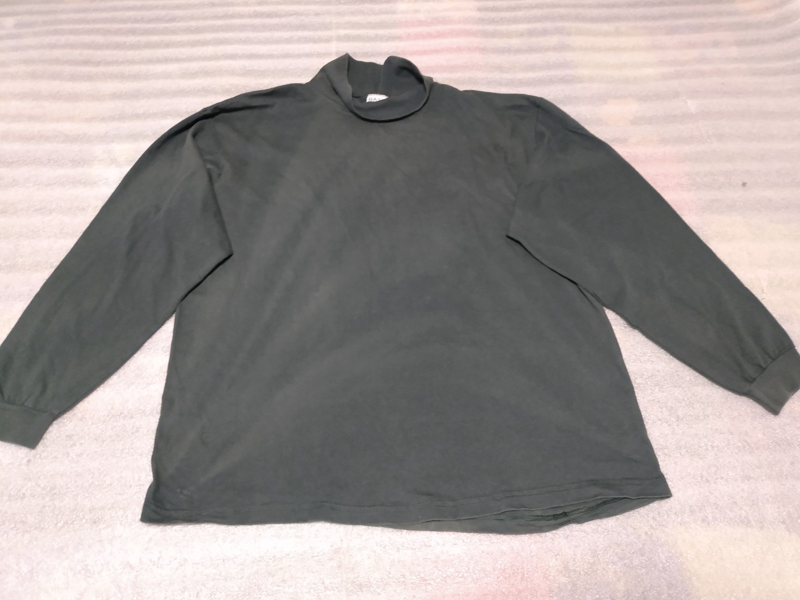 Basic Editions Green Long Sleeve Pullover Turtlen… - image 1