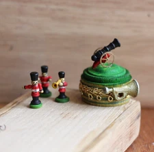 ooak dolls house miniatures toy soldiers box set 1:12 by ARTISAN PigeonOak