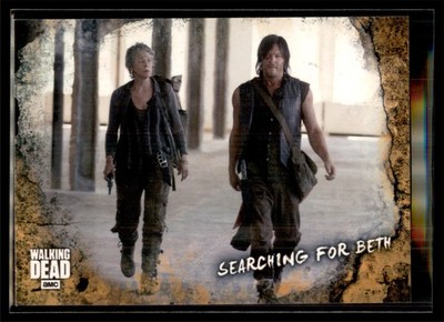 2018 Topps Walking Dead Road to Alexandria RUST #74 Searching for Beth