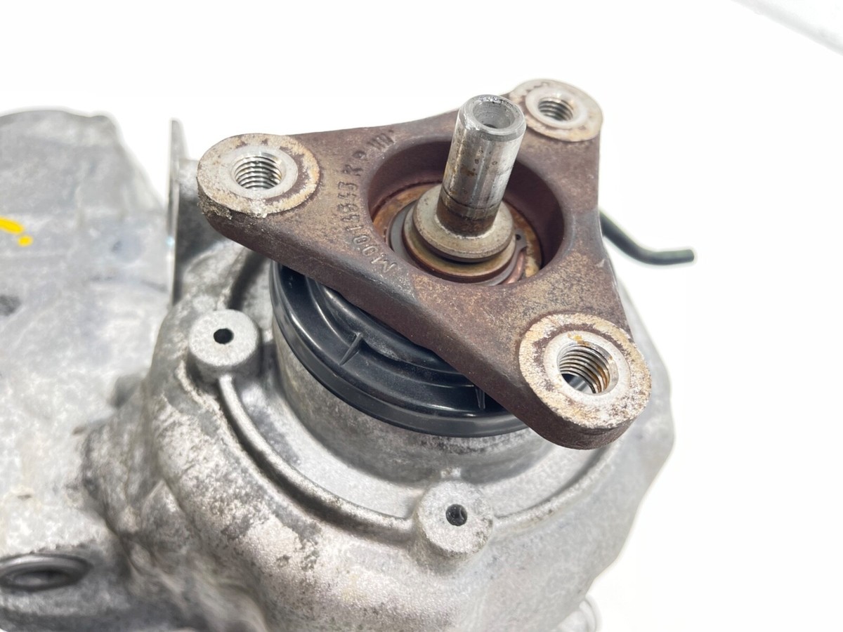 2012 - 2016 BMW 228i 320i 328i 428i 528i xDRIVE TRANSFER CASE  