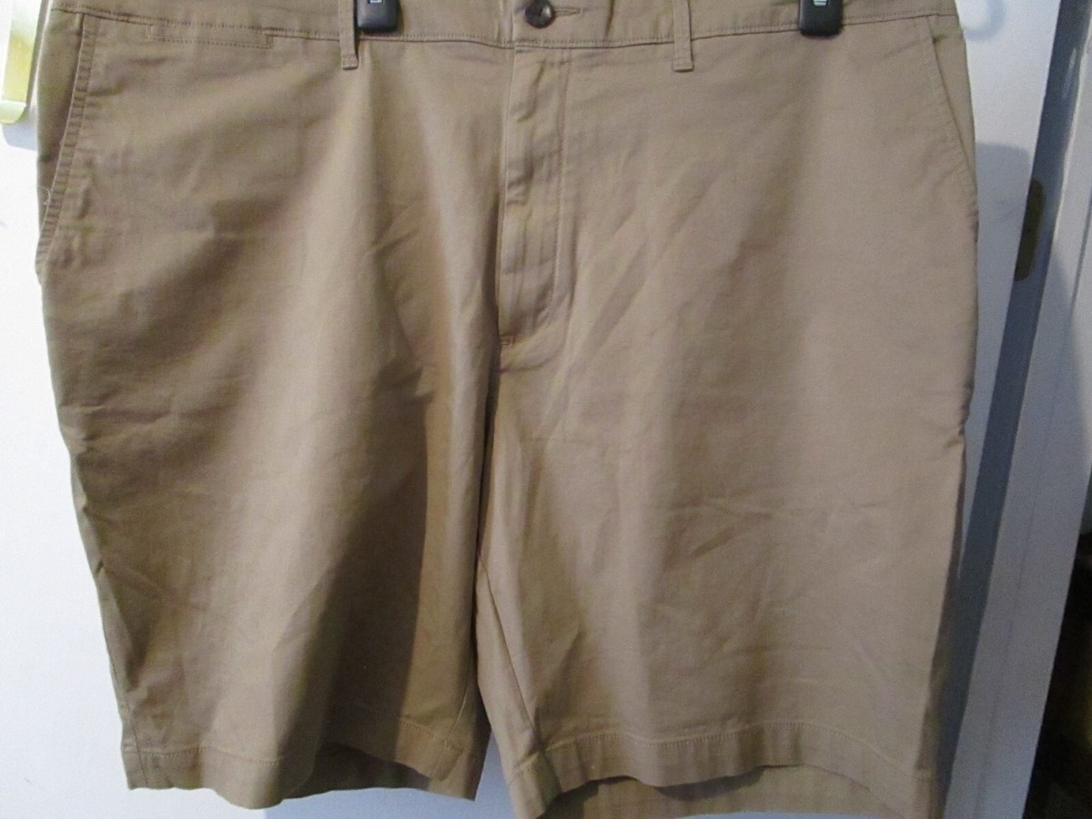 Goodfellow Mens Casual Flat Front Stretch Dress Shorts Khaki Size 42 X 9