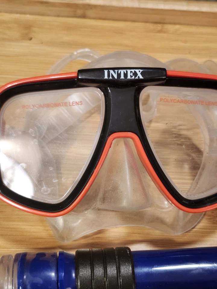  Intex Mask With Polycarbonate Lens & U.S DIVERS Snorkel  - Image 2 of 4