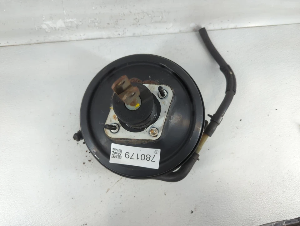 Saturn Ls Power Brake Booster Oem QW8BD - Image 2 of 4