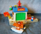 Vintage Fisher Price Little People Floating Marina #2582 Complete - EX
