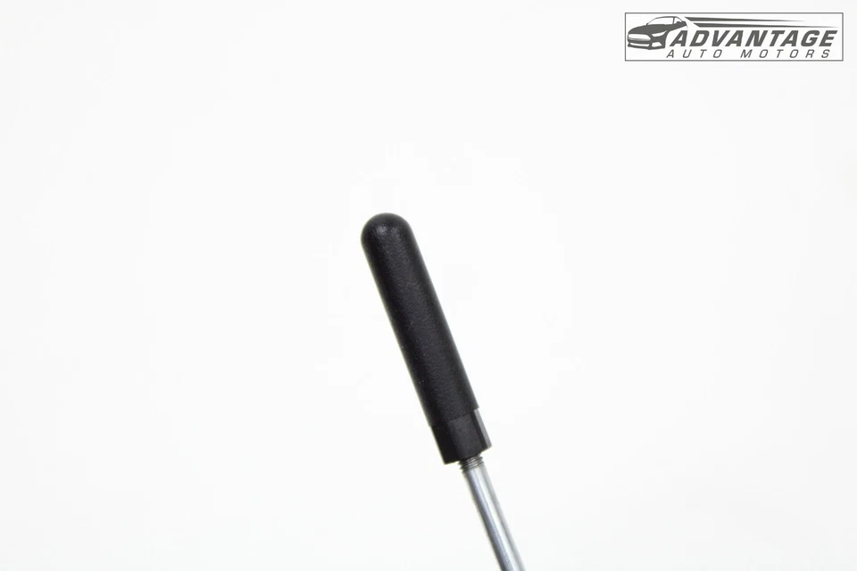 Chevrolet Blazer 2019-2025 barra de cierre de panel de puerta lateral trasera derecha OEM Foto 4 de 4