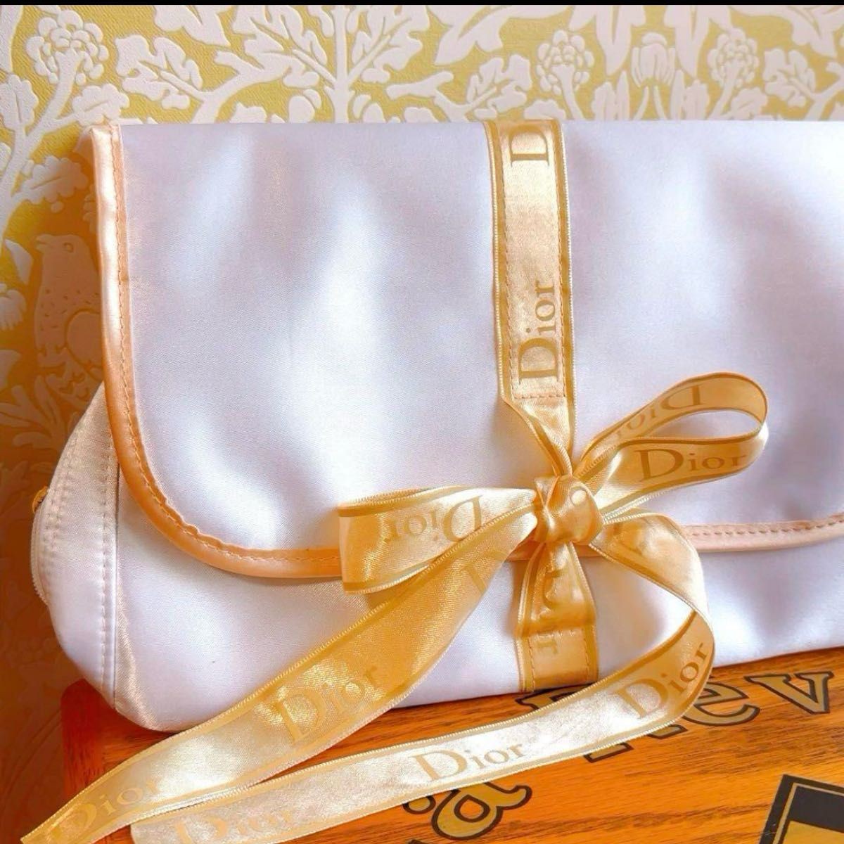 Dior Vintage White Satin Ribbon Pouch with Yellow Gold Accents 062