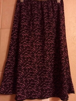 Women's Fashion Bug Purple & Black Skirt Size Small-Elastic Waist