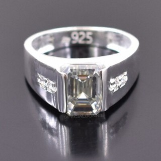 5.05 Ct Certified Emerald Cut Gray Diamond Ring.Free Tariffs.Great sparkle!