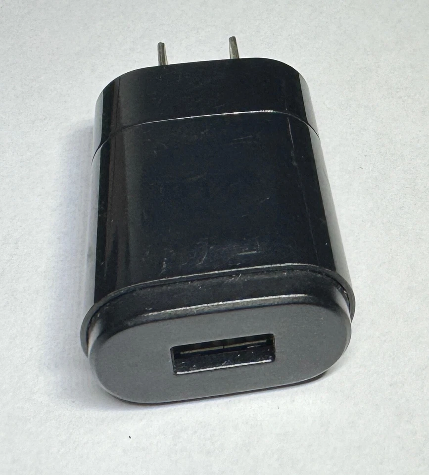Genuine OEM LG 10W 5V USB Charger Travel Adapter Black MCS-01WD - Image 3 of 4