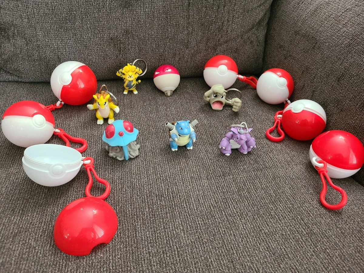 Pokemon pokeball toy burger king 2025