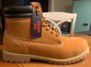levi boots wheat
