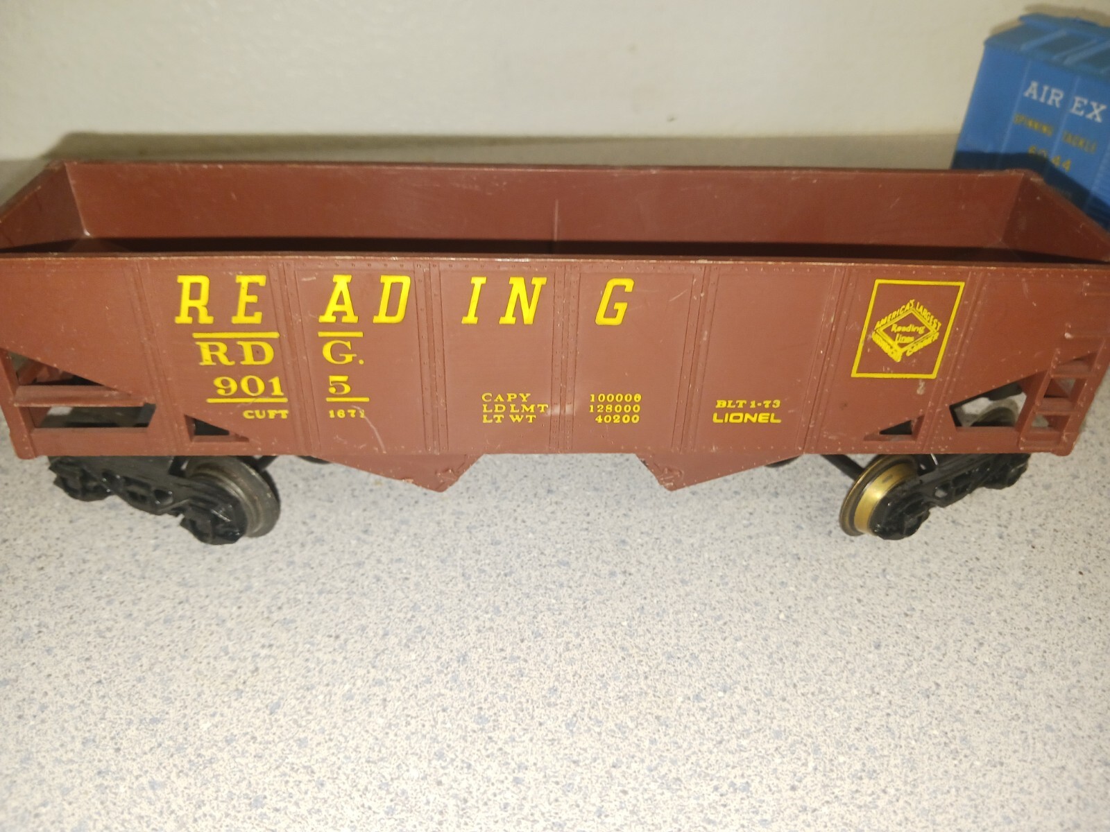 Lot of 7 Lionel O Scale Train Cars Rio grande reading CN AIR EX ROCK