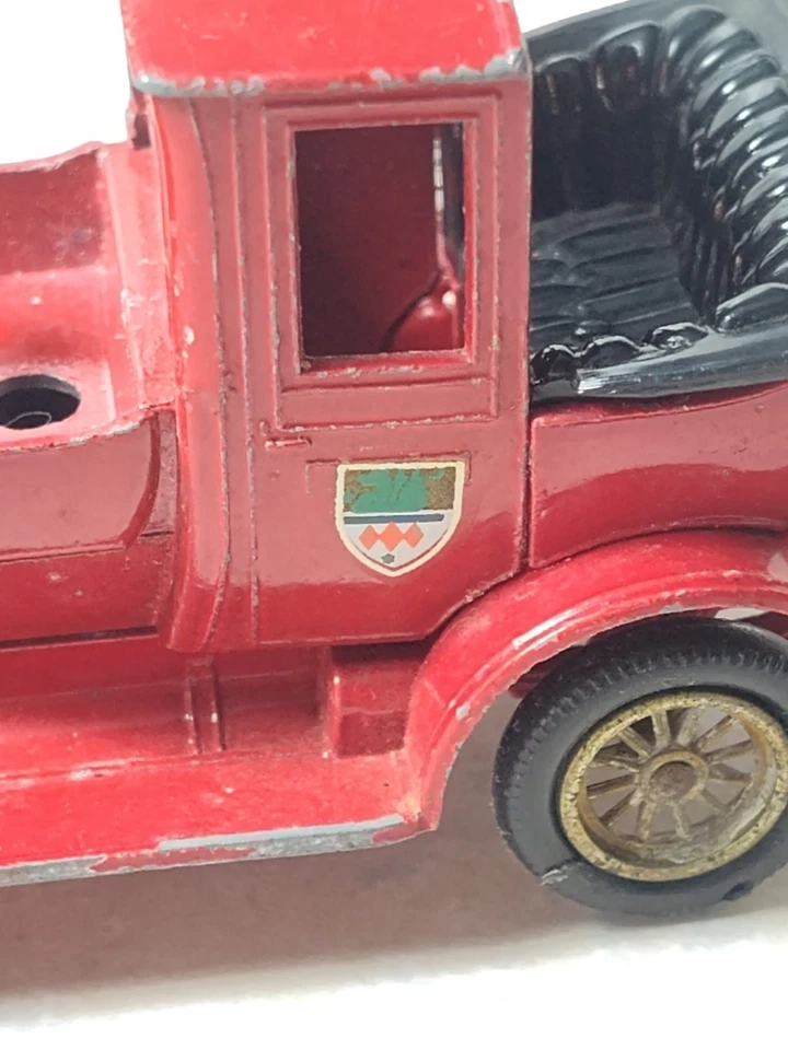 Vtg Matchbox Yesteryear Y11 1912 Packard Landaulet Red Diecast Toy Car  - Image 2 of 4