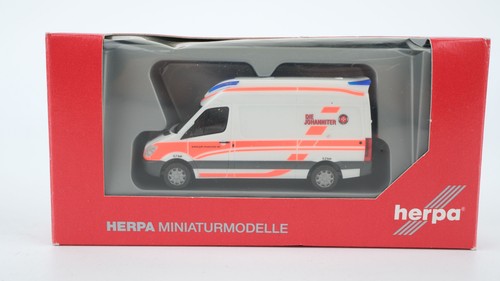 Herpa H0 049702 MB Sprinter 06 "Johanniter" | Condition: Gebraucht