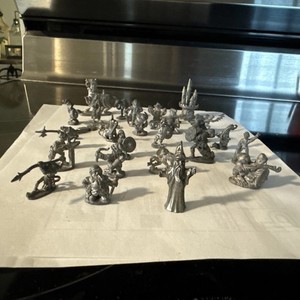 Vtg Mid Century Metal Miniatures 1980s 27•