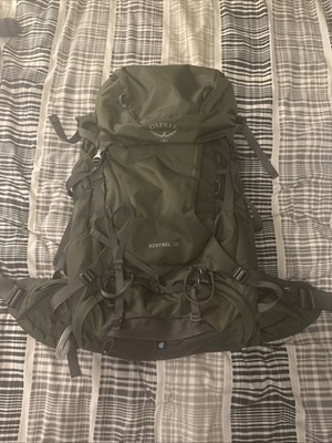 Osprey Kestrel 38l Rucksack Gr. S/M Herren Trekking Bonsai Grün Backpack NEU