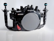 The Nauticam Canon 5D Mark IV Underwater Housing RECENTLY SERVICED/CLEANED 