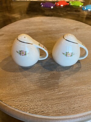 Hall China Company Art Deco Rose Parade White Salt & Pepper Shaker Set USA