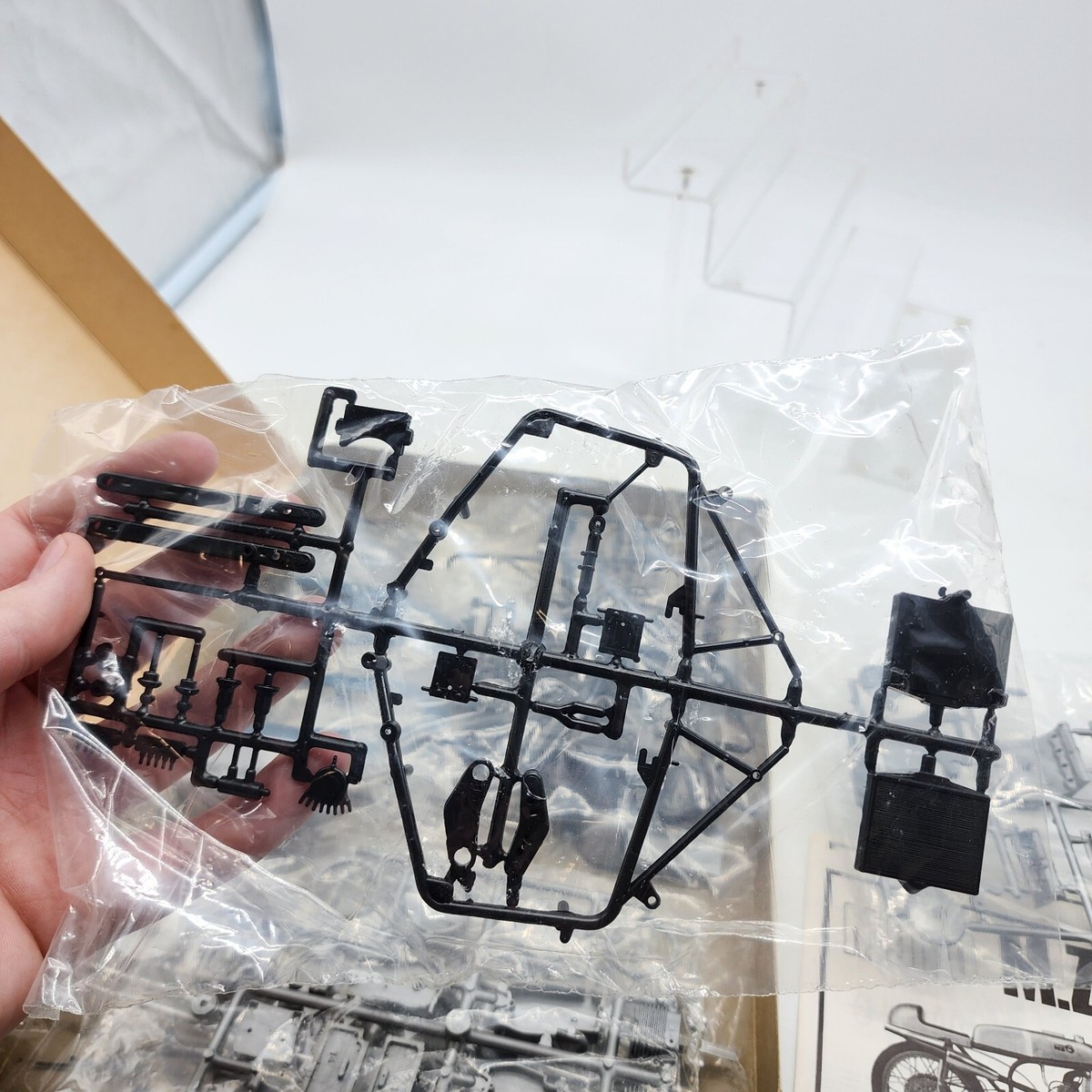 Protar 1/9 Scale MZ 250 cc. 2 Cilindri Grand Prix Motorcycle New