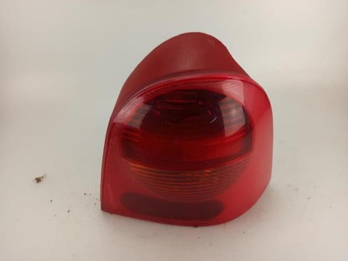 Feu Arrière Principal Droit D'occasion Pour Renault Twingo 1 Phase 1 - Réf. 7700426320, état Bon