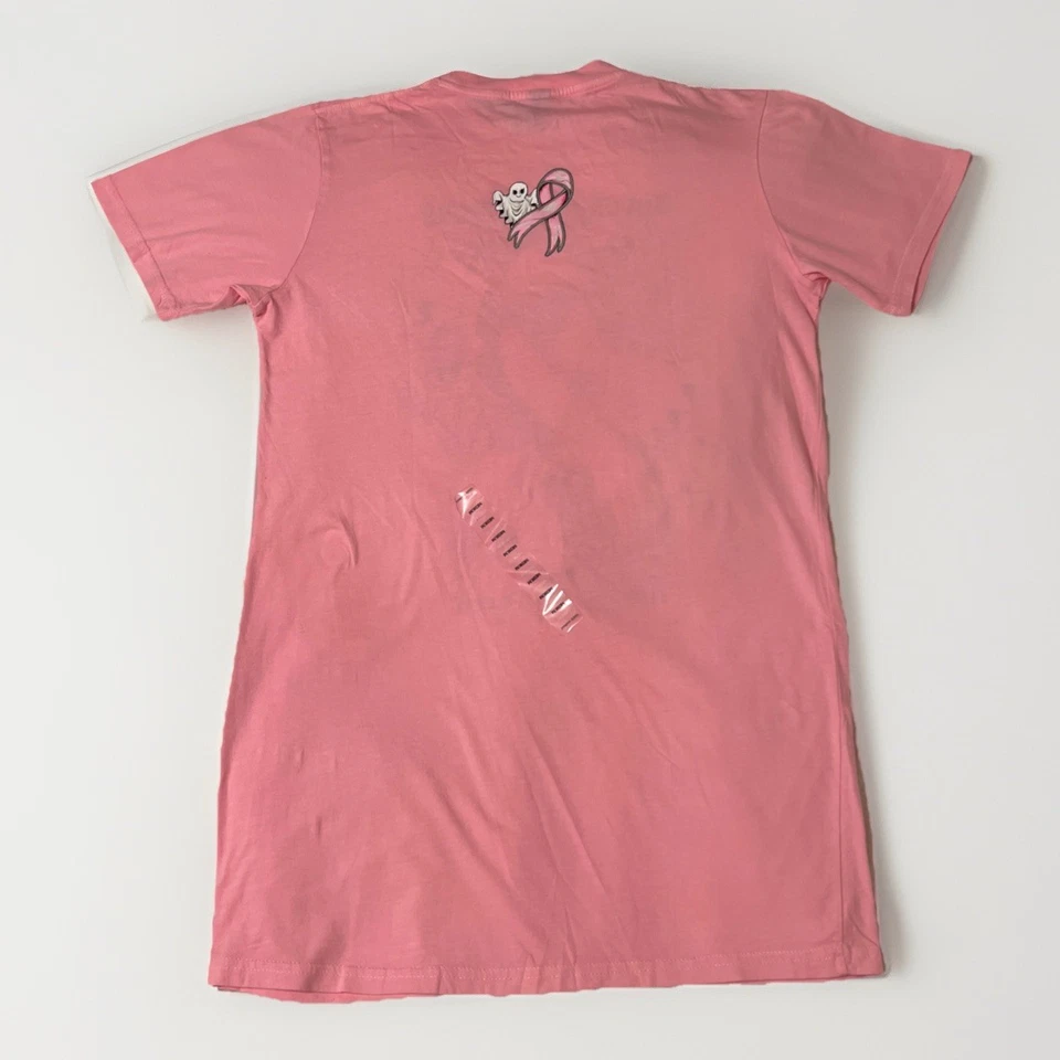 Camiseta Simply Southern nueva con etiquetas para mujer con cáncer de mama, espeluznante pero fuerte, talla M�� Foto 2 de 4