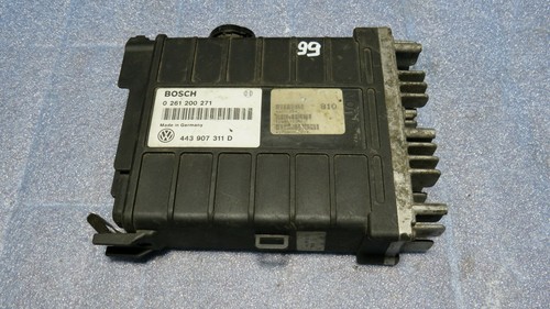 VW Golf Passat - Motor Steuergerät ENGINE ECU 443907311D BOSCH 0261200271