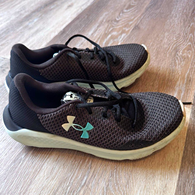 Under Armour Charged Pursuit 3 Low Top Lace-Up Mesh Sneakers Black/Mint