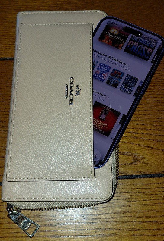 Coach wallet/clutch ACCORDION Tan women zip around leather, OUTSIDE PHONE POCKET