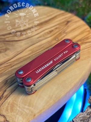 Leatherman x Supreme Squirt PS4 red, new in box | eBay.de