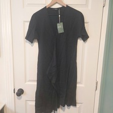 NWT! Quince Black Stretch Silk Wrap Dress! Sz. M! (A16)