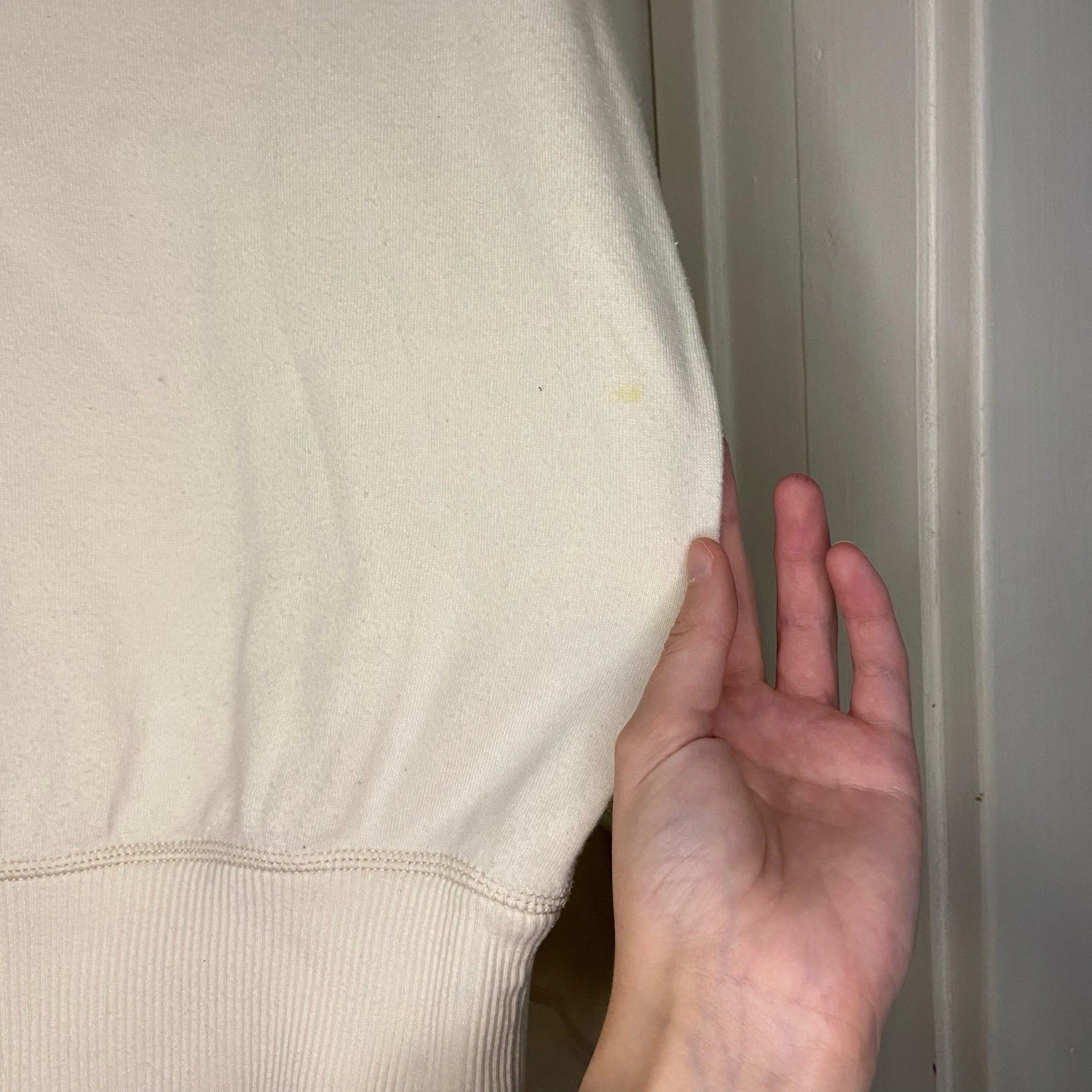 OFF WHITE Felpa American Eagle Outfitters quarto con bottoni panna taglia small