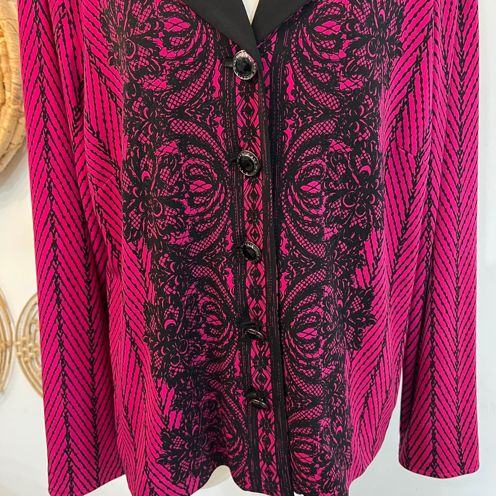 Vintage Bob Mackie Wearable Art Jacket Pink Black… - image 4