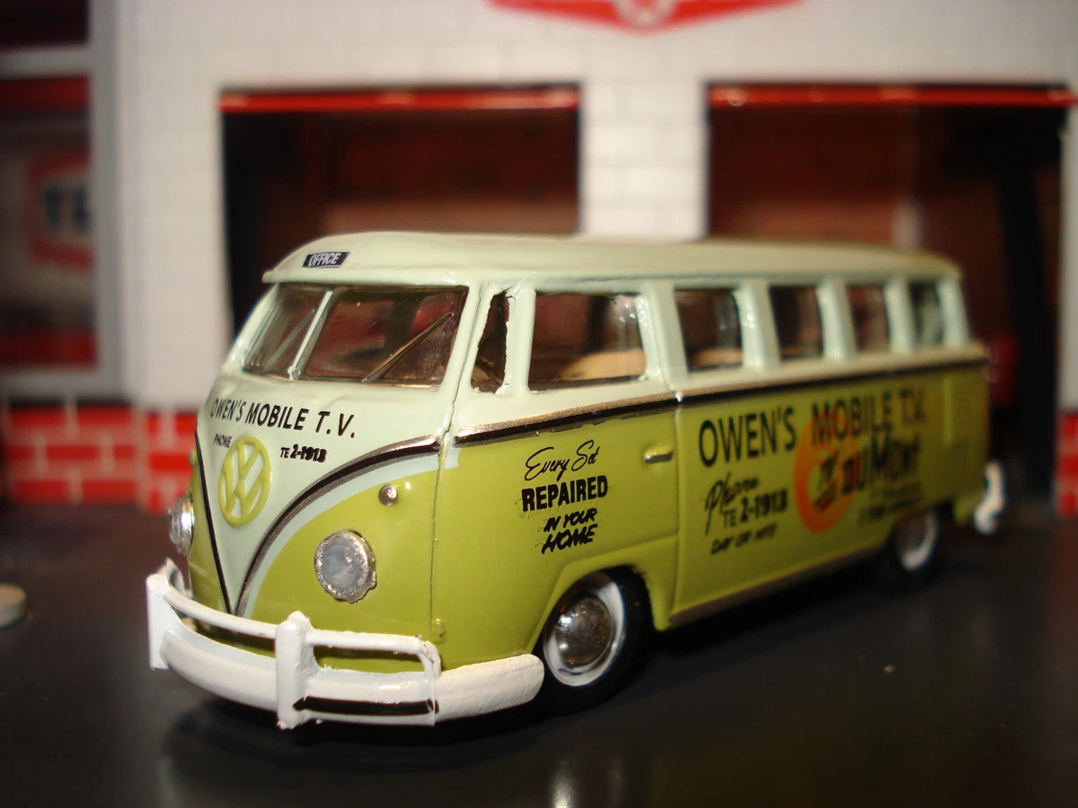 M2/'60 VolksWagenフォルクスワーゲン バス 1/24 絶版 VOLKSWAGEN MICRO BUS(1963)1:24 Hasegawa - YouTube