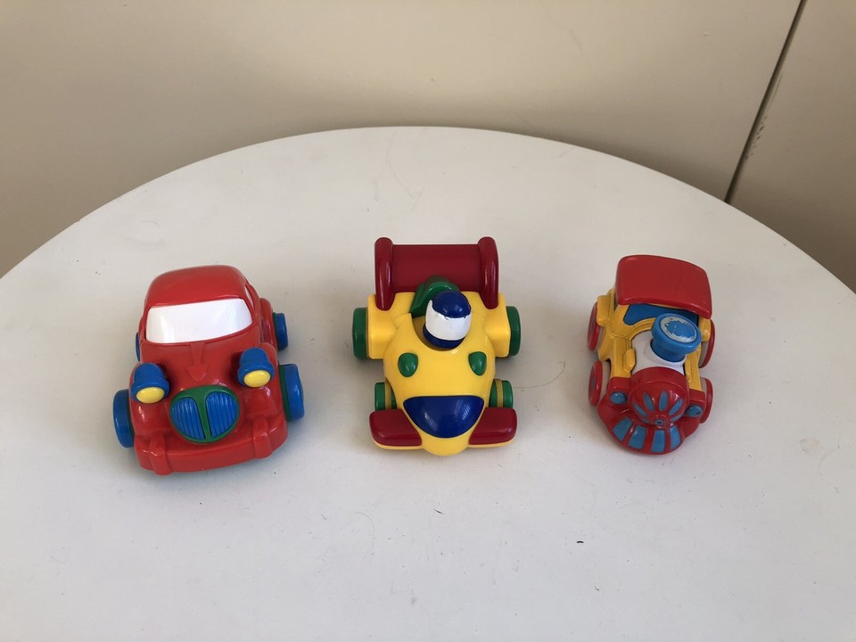 3 X Baby Plastic Car Train Race Car Toy Moving Lights Moving Driver