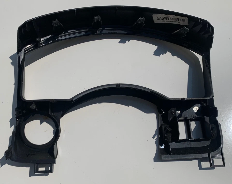 Nissan Titan Armada 2004-07 Velocímetro Cluster Medidor Negro Tablero Bisel Borde OEM Foto 2 de 2