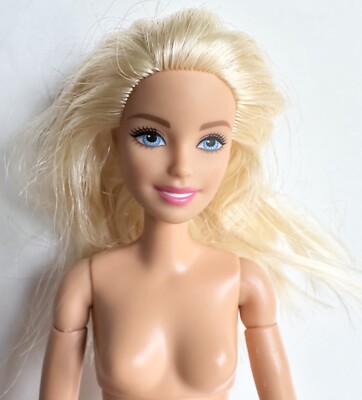 Mattel 2015 Fully Articulated Made to Move Barbie Blonde Blue