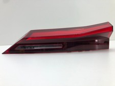 BMW X1 U11 LED-Rückleuchte links für Heckklappe 9465353