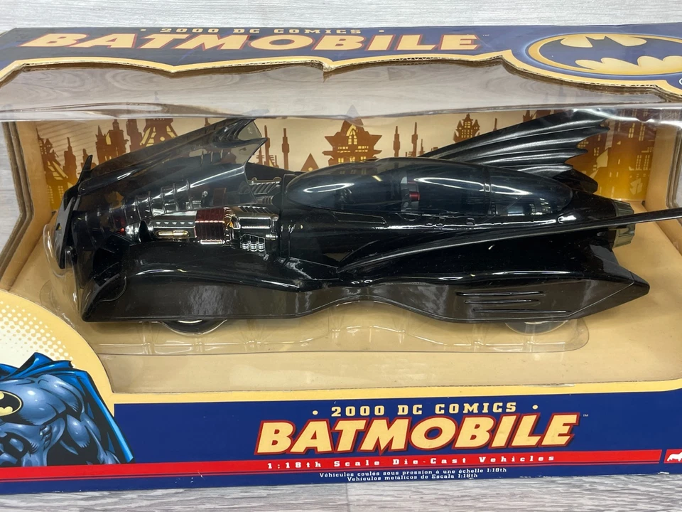 Corgi 2005 Batman, Batmobile 2000,  1:18 Scale Die Cast - Image 2 of 4