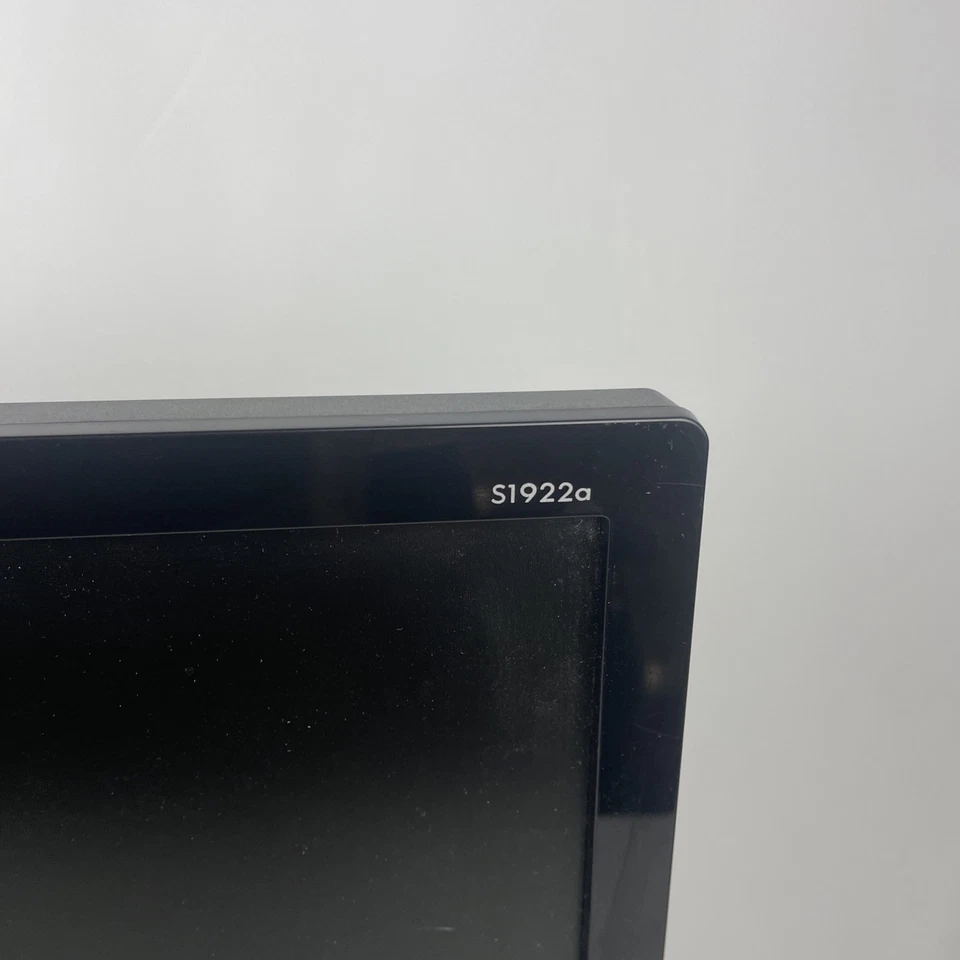 HP Compaq S1922a 18.5" LCD HD Black Widescreen Monitor ~Tested & Working WM767A - Image 3 of 4