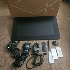 wacom cintiq pro 24 dth2420k0