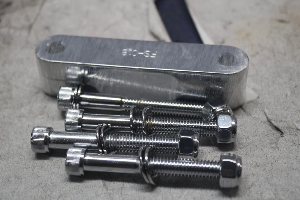 FS-018 HHI HAWG SOPORTES 30" ESPACIADORES GUARDABARROS CROMO HARLEY DAVIDSON Foto 3 de 4