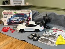 Tamiya Taisan Starcard Porsche 911 GT2