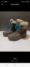 Columbia insulated waterproof winter boots. Size 4 kids