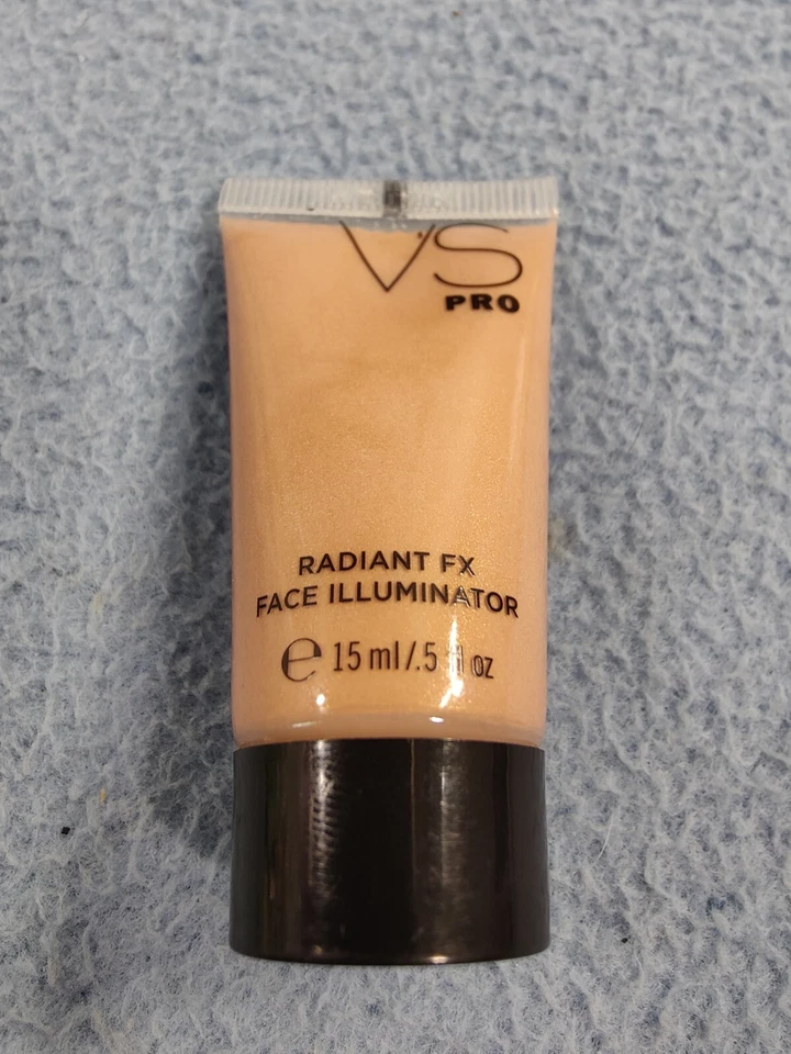 RARO ILUMINADOR FACIAL VICTORIA'S SECRET VS PRO RADIANT FX .5 OZ 15 ml Foto 2 de 3