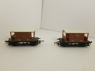 Paar Hornby BR Standard Brake Van - B952698 x 2 Spurweite OO Schienenmodell