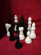 You Choose Vtg Gallant Knight Weighted Chessmen Replacement Chess Piece Staunton