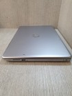 Foto 8 di 11