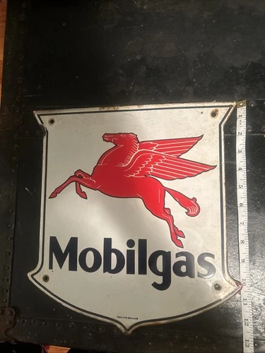 Vintage Metal Mobilgas Pegasus Gasoline Sign