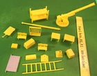 LARGE LOT OF VINTAGE MARX GUNS OF NAVARONE ACCESSORIES.......